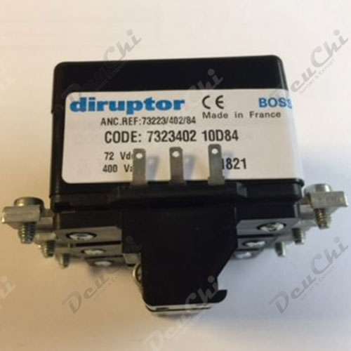 Tripolar circuit breaker