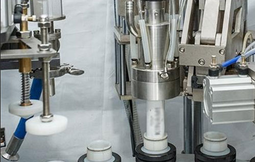 Anwendung der Elbe-Gelenkwellen in Etikettiermaschinen der Verpackungsindustrie